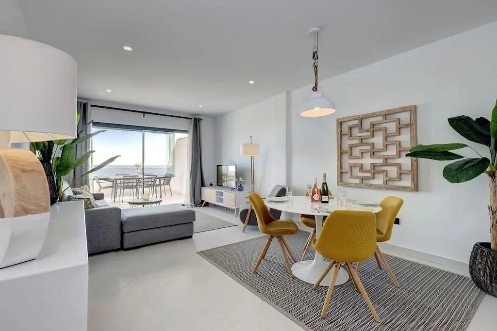 New 2 Bed Penthouse @ Estepona Hills With Sea View