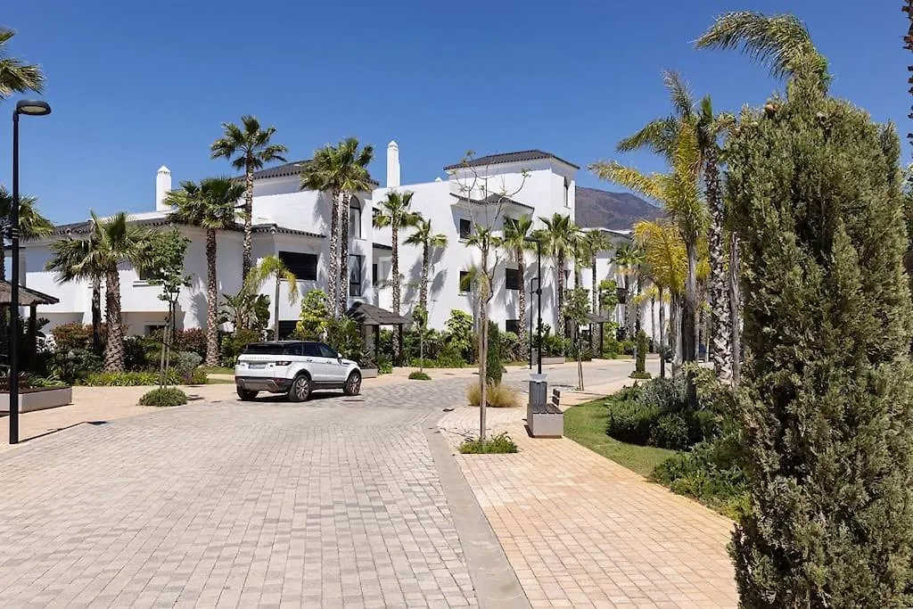 Apartment New 2 Bed Penthouse @ Estepona Hills With Sea View Spain
