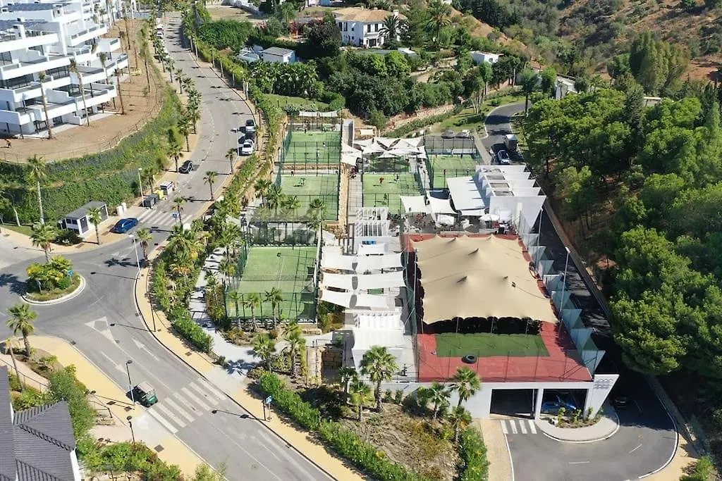 New 2 Bed Penthouse @ Estepona Hills With Sea View